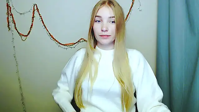 Queen ofLove online show from December 2025 08:59:01 PM