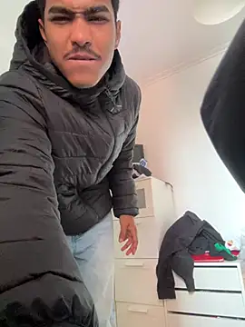 Ryan-hot online show from March 2025 10:17:01 AM