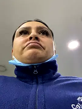 Keittly  online show from October 2025 01:46:01 AM