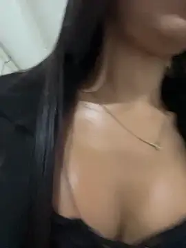 Snapshot of Lolitacooper chatting on March 2025 04:14:02 AM Lolitacooper online show from March 2025 04:14:02 AM