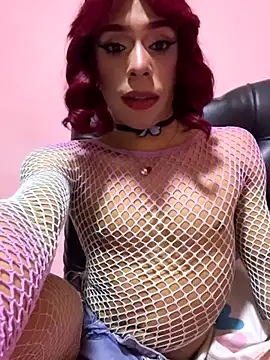 Snapshot of Diana_2003 chatting on December 2025 02:59:01 PM Diana 2003 online show from December 2025 02:59:01 PM