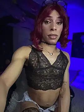 Snapshot of Diana_2003 chatting on January 2026 03:39:01 PM Diana 2003 online show from January 2026 03:39:01 PM