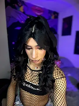 Snapshot of Diana_2003 chatting on February 2026 10:01:01 AM Diana 2003 online show from February 2026 10:01:01 AM