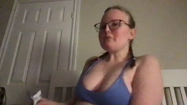lexie lilacs online show from January 2025 02:28:02 AM