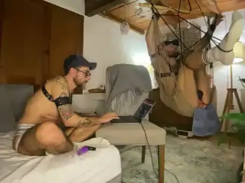 Snapshot of trebord77 chatting on December 2024 06:57:02 AM trebord77 online show from December 2024 06:57:02 AM