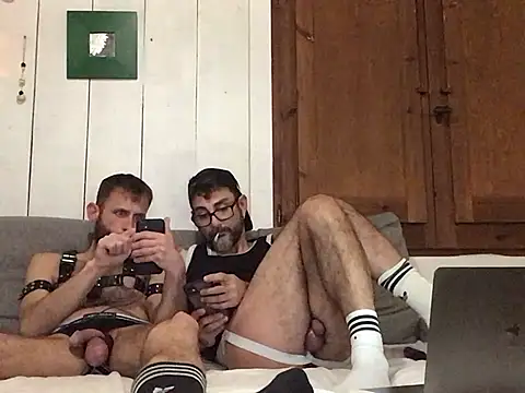 Snapshot of trebord77 chatting on December 2024 07:56:02 AM trebord77 online show from December 2024 07:56:02 AM