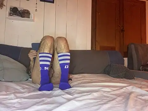 Snapshot of trebord77 chatting on February 2025 04:18:02 AM trebord77 online show from February 2025 04:18:02 AM