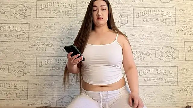 Snapshot of Aria_Blisss chatting on April 2026 02:04:02 AM Aria Blisss online show from April 2026 02:04:02 AM