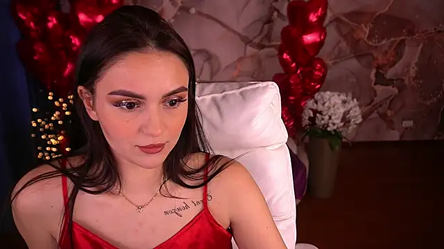 Snapshot of MilashaLovely chatting on February 2025 01:33:01 PM MilashaLovely online show from February 2025 01:33:01 PM