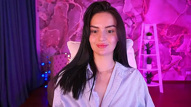 Snapshot of MilashaLovely chatting on November 2025 07:35:02 AM MilashaLovely online show from November 2025 07:35:02 AM