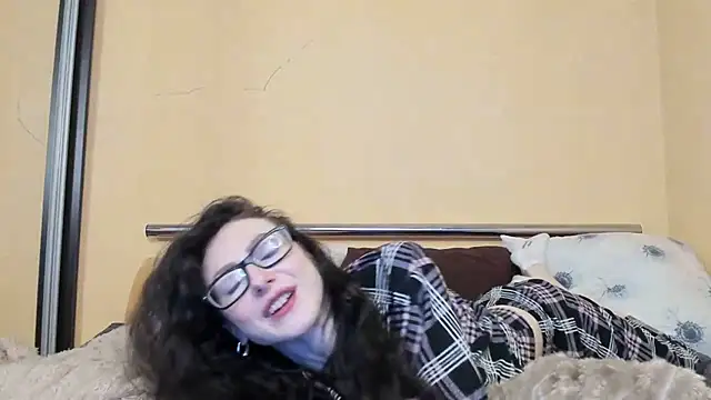 Snapshot of Baby_Jewel chatting on November 2025 12:39:02 PM Baby Jewel online show from November 2025 12:39:02 PM