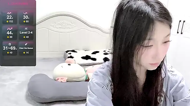 Snapshot of MMiao-66u chatting on December 2024 08:22:02 AM MMiao-66u online show from December 2024 08:22:02 AM