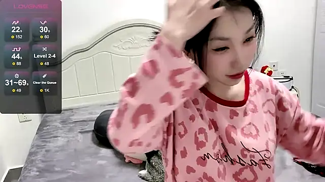 Snapshot of MMiao-66u chatting on January 2025 05:46:01 PM MMiao-66u online show from January 2025 05:46:01 PM