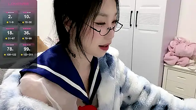 Snapshot of MMiao-66u chatting on February 2025 03:52:01 PM MMiao-66u online show from February 2025 03:52:01 PM