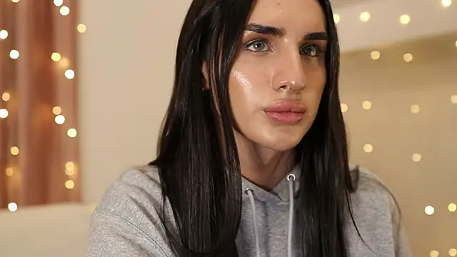 Snapshot of Kim_Oberlin_ chatting on January 2025 06:47:01 PM Kim Oberlin online show from January 2025 06:47:01 PM