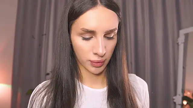 Snapshot of Kim_Oberlin_ chatting on November 2025 04:09:02 PM Kim Oberlin online show from November 2025 04:09:02 PM