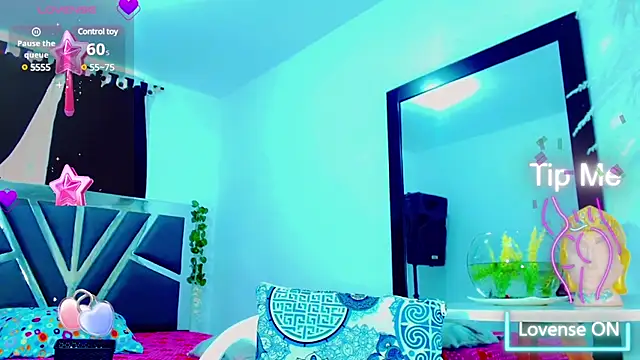 nauthyvalentina online show from February 2025 08:42:02 PM