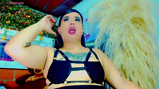 nauthyvalentina online show from March 2026 03:19:02 PM