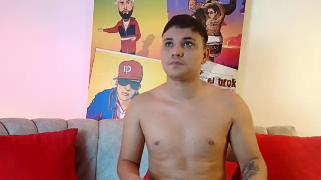 couple lovelyds online show from March 2026 08:48:01 PM