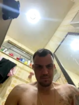 Vaguinhowqs online show from December 2025 10:32:02 AM