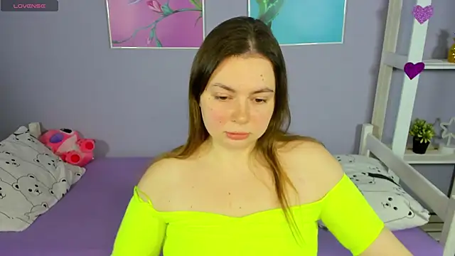 Snapshot of AlisaAnsom chatting on December 2024 08:37:02 AM AlisaAnsom online show from December 2024 08:37:02 AM