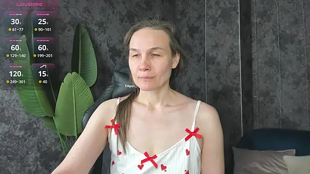 Lillian White online show from March 2026 01:00:02 AM