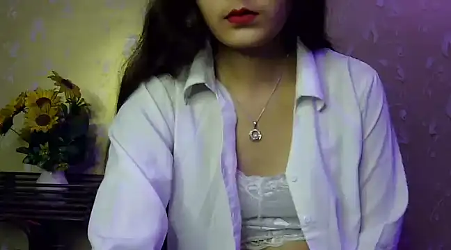 Snapshot of sonam_love- chatting on January 2025 03:44:01 PM sonam love- online show from January 2025 03:44:01 PM