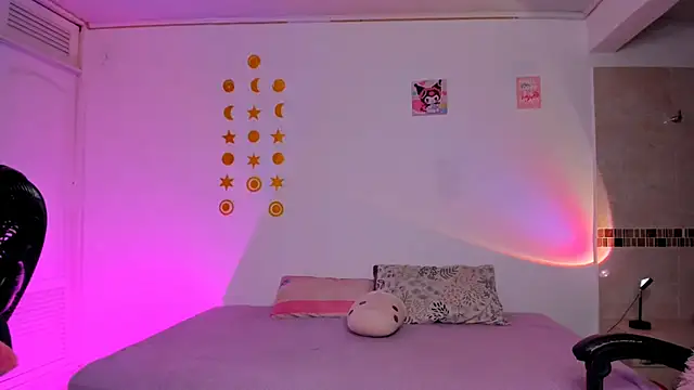 Kaoriyoshii online show from November 2025 03:49:02 AM