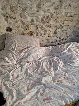 Snapshot of MK_34C chatting on November 2025 09:14:02 AM MK 34C online show from November 2025 09:14:02 AM