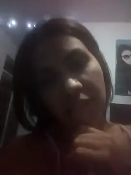 Snapshot of 02julieta chatting on December 2024 04:53:02 AM 02julieta online show from December 2024 04:53:02 AM