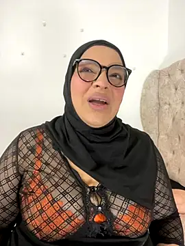 Snapshot of Mistyboobs chatting on November 2025 10:37:02 AM Mistyboobs online show from November 2025 10:37:02 AM