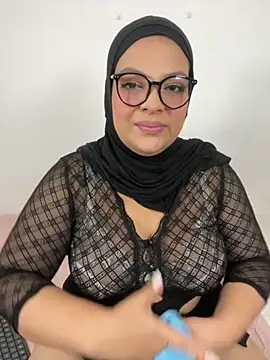 Snapshot of Mistyboobs chatting on December 2025 10:31:01 AM Mistyboobs online show from December 2025 10:31:01 AM