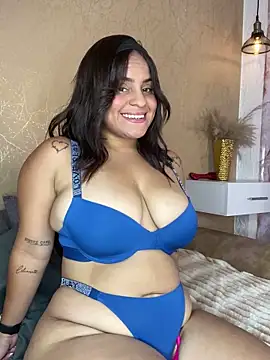 Snapshot of Violetrousse chatting on September 2025 07:14:01 PM Violetrousse online show from September 2025 07:14:01 PM