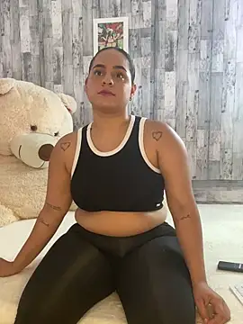 Snapshot of Violetrousse chatting on October 2025 07:14:02 PM Violetrousse online show from October 2025 07:14:02 PM