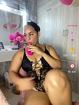 Snapshot of Violetrousse chatting on May 2026 06:24:02 PM Violetrousse online show from May 2026 06:24:02 PM