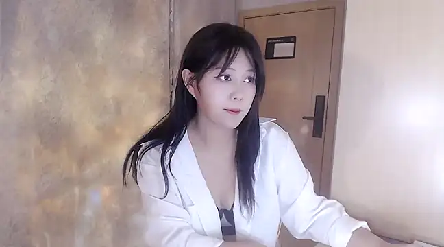 Snapshot of puppy-mango chatting on December 2024 08:36:01 AM puppy-mango online show from December 2024 08:36:01 AM