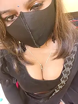 Snapshot of Simran-Kudi chatting on February 2025 07:57:02 AM Simran-Kudi online show from February 2025 07:57:02 AM