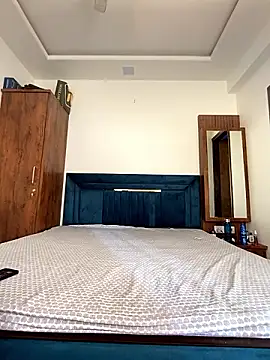 Snapshot of Emmy_kapoor chatting on December 2024 09:46:01 AM Emmy kapoor online show from December 2024 09:46:01 AM