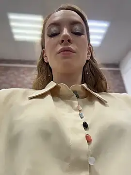  AngelMoon  online show from December 2025 03:11:01 AM