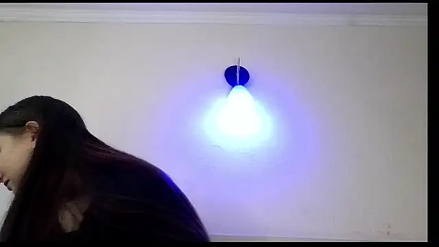 kila lo online show from February 2025 02:10:02 PM