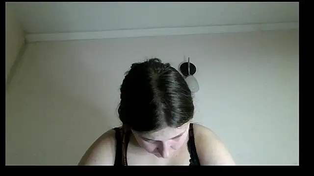 kila lo online show from February 2025 08:09:02 PM