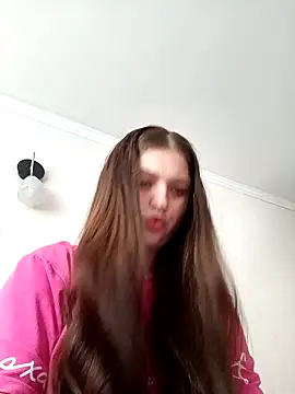 kila lo online show from December 2025 12:20:01 PM