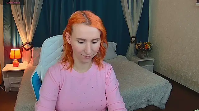 Snapshot of AliceBYKiss chatting on February 2025 06:26:02 AM AliceBYKiss online show from February 2025 06:26:02 AM