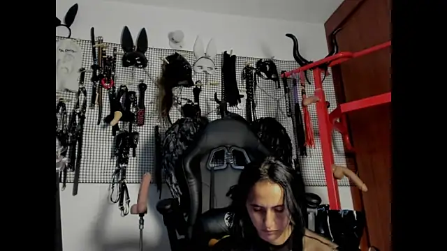 Evil sammy online show from June 2026 08:59:02 PM