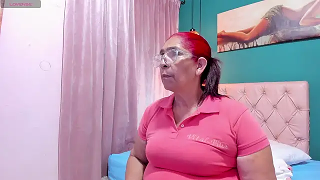 renata milf  online show from November 2025 11:43:02 AM