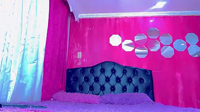 TiffanyMackensyy online show from January 2026 09:09:01 PM