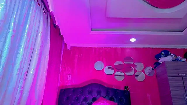 TiffanyMackensyy online show from March 2026 01:42:01 AM