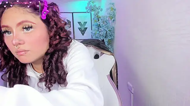 Theia moon online show from March 2026 01:04:02 PM