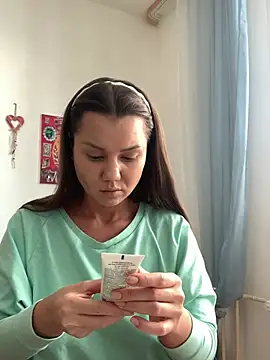 MiraMiss online show from March 2026 10:21:02 AM