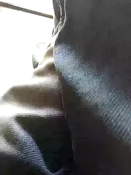 PracticalGum40 online show from December 2024 09:44:01 AM